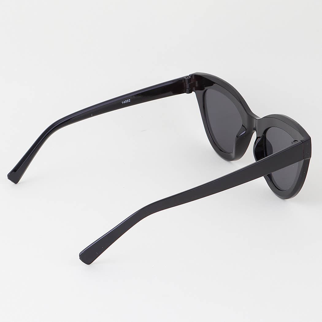 Minimal Cateye Sunglasses