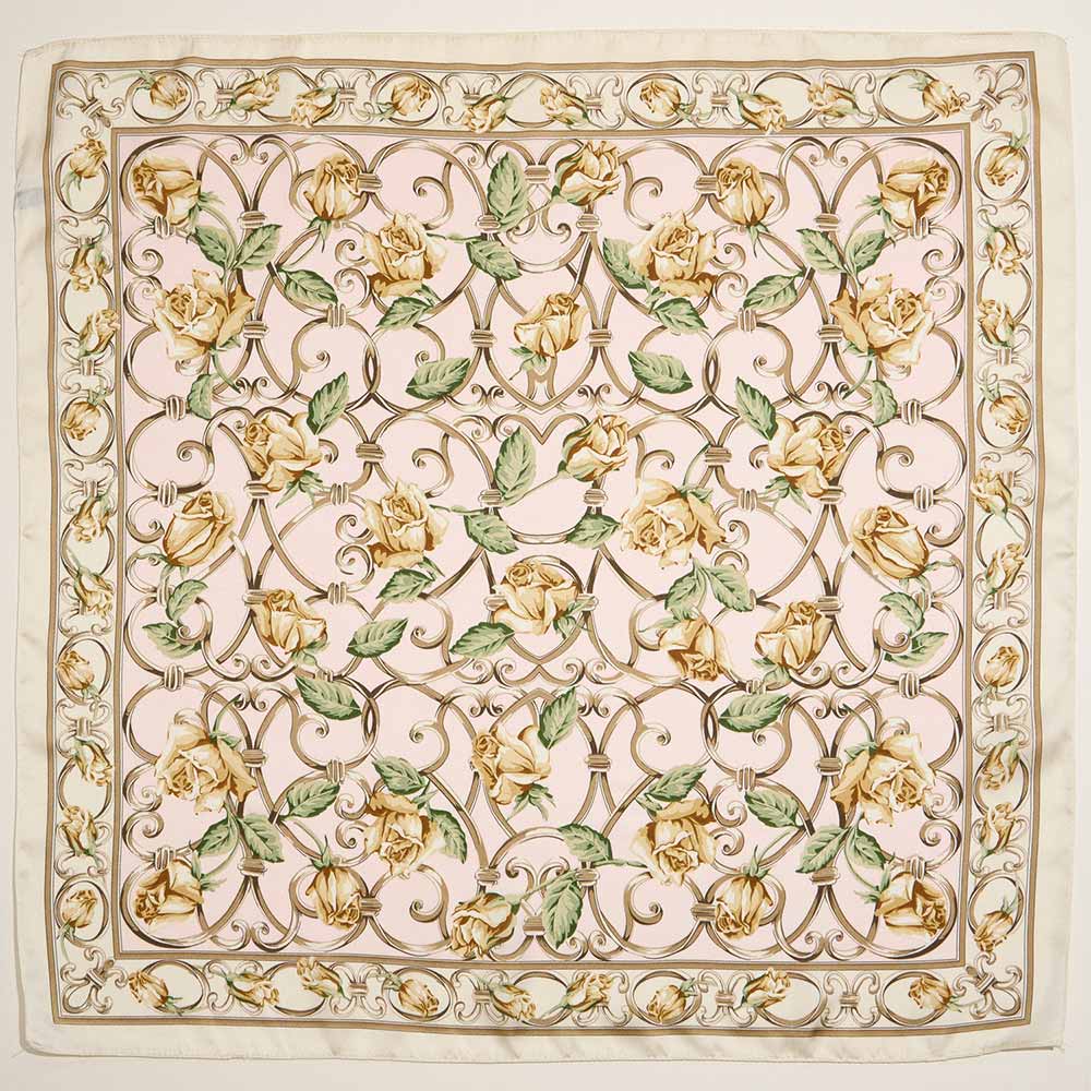 Vintage Rose Chain Scarf