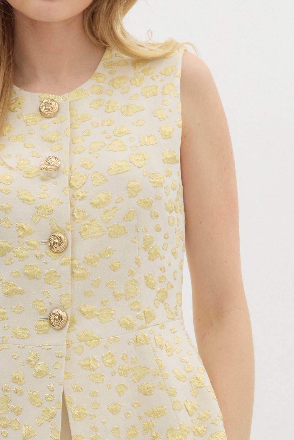 Saharah Vest