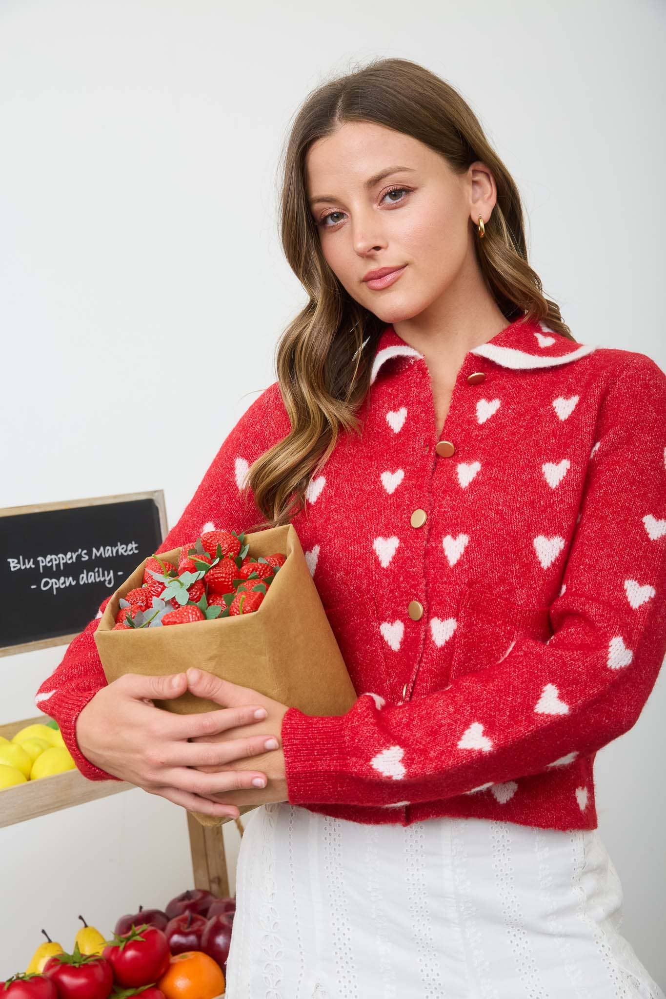 HEART SCALLOP COLLAR CARDIGAN