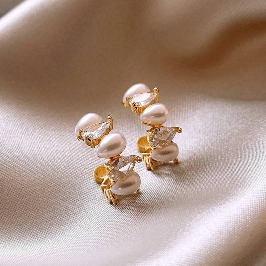 Rhinestone Pearl Stud Earrings