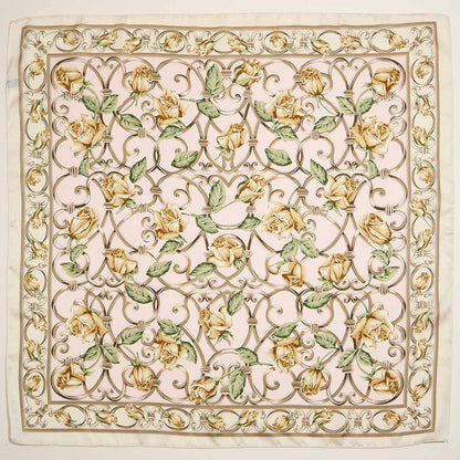 Vintage Rose Chain Scarf